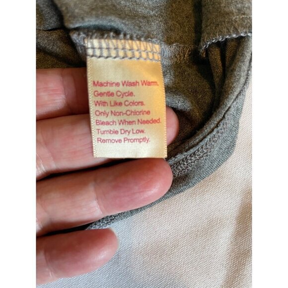 NorthCrest Essential Tank Top Grey 1X 16-18 Longer Length Womens Shirt New - Picture 9 of 12